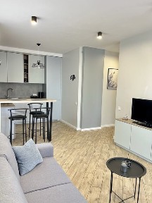 Оренда однокімнатної квартири в ЖК Семицвіт. Від власника