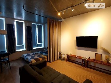 Здам подобово 1к квартиру на вул. Березнева 12 • ID 33443532