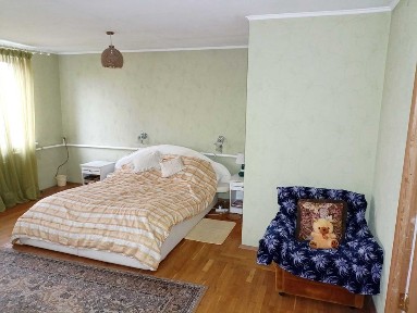 Аренда 2-ком квартиры ул. Мира, для 1 чел. + коммунальные 1000 грн.