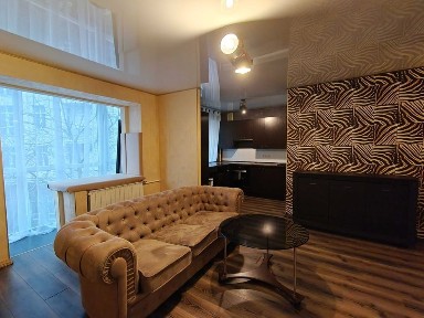 Стильна 2-х. кім, зручне розташування, поруч 2 метро