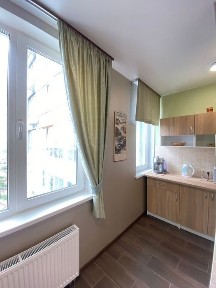 Київ, Шевченківський, Петропавлівська 40