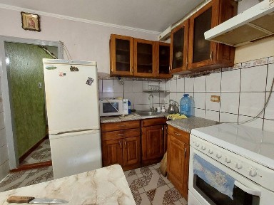 Здається 2х км квартира р-н тц Велес!