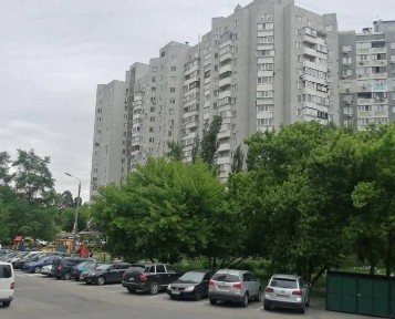 Продаю 2х уровневую квартиру 236 метров Днепровский Сосницкая 21