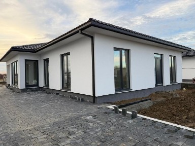 Продаж американки район садовий