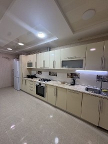 Сдам шикарную однокомнатную квартиру в Новострое на пр. Суворова !