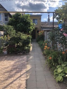 Оренда будинку на добу на вул. Полковника Гуляєва 16, 1 кімната, спальних місць - 6 • ID 33040162