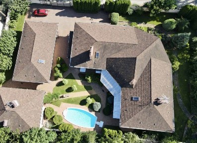 Добротний будинок з басейном у лісовій Бучі