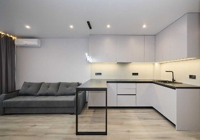 Продажа 1-комнатной квартиры 53 м², Михаила Максимовича ул., 32А