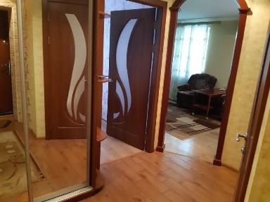 Сдам 2к студию в центре Днепра