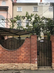 Довгострокова оренда будинку від власника з гаражем на вул. Болгарська • ID 33603877