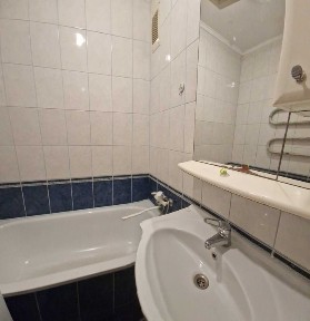 Здам 2 х кімнатну квартиру на Шафарика