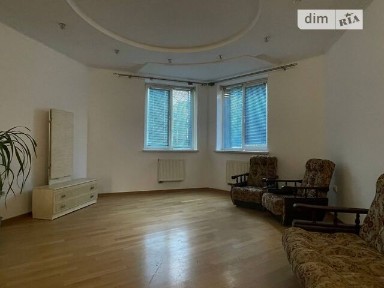 Здам в оренду кімнату на вул. Кавалерідзе Івана 27 довгостроково • ID 33731715