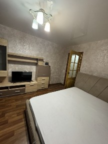 Свободна! Видовая однушка на подоле! Новострой! Автономное отопление!