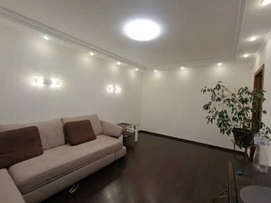 По маршруту кільцевого 2-х кімн. Квартира поліпшеного планування