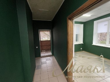 Оренда приміщення пр. Соборний (12 квітня) окремий вхід, 2 поверх