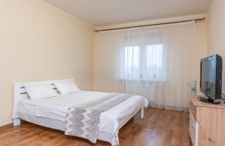 Подобово. Погодинно. Квартира люкс. ЖК Акцент. Генератор! Іподром, Теремки