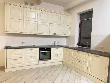 Довгострокова оренда будинку з гаражем на Ближньому Замості 4561