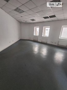 Оренда офісного приміщення на вул. Майдан Озерний, приміщень - 1, поверх - 5 • ID 33789813