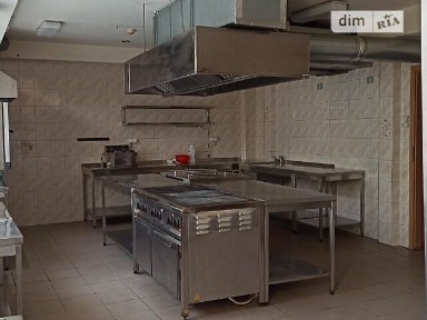 Здається спеціальне приміщення на вул. Якова Гніздовського 1/9, площа 206.6 кв. м • ID 25931434