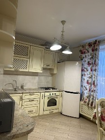 Однокімната Клима Савури