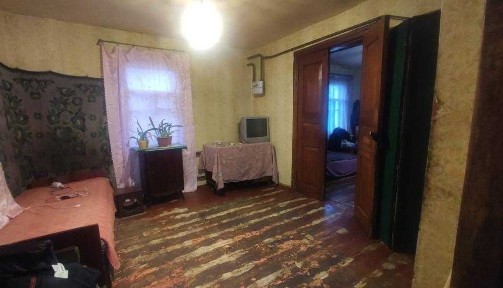 Продам будинок 4 кімнати в Коротиче з великою приватизованою ділянкою