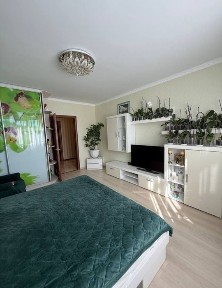 Продається 2х кімнатна велика квартирира в Буче