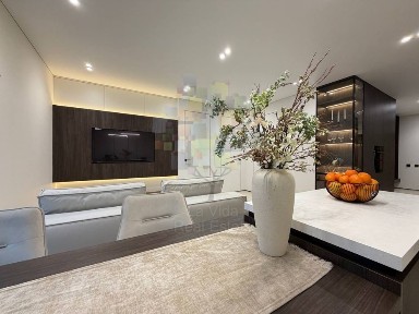 Без комісії/ Продаж 2к квартири ЖК Варшавський-3/Ремонт/66 м2