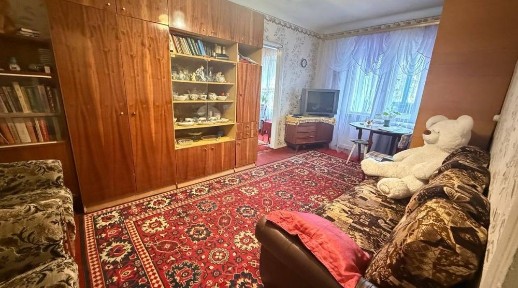 Продам 2-ох кімнатну квартиру на Піонерській