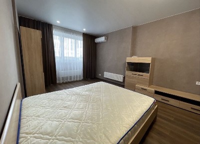 Оренда сучасної квартири, вільна