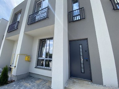 Таун 57000$, без комісіі агентства