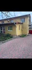 Приватний сектор в цетрі, вартість за два приміщення