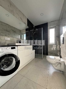 Продаж будинку з підвалом, Обухів