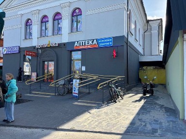 Оренда комерційного приміщення в центрі Козельця