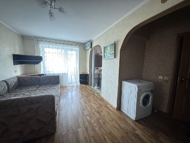 Сдам 2 к. кв пр. Гагарина ( ул. Казакова)