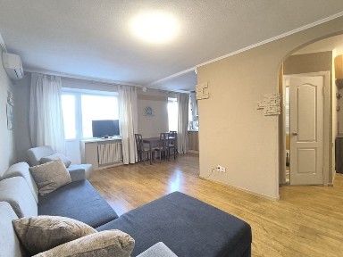 1 к. Студия в начале Сич. Набережной. Свет НЕ отключают!