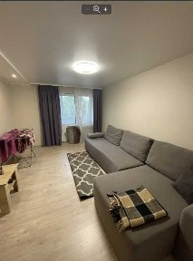 Продам 2-х комнатную квартиру в центре.