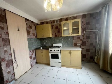 Продаж 2к квартири по вул. Р. Шухевича