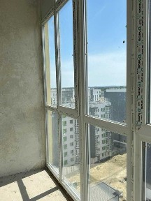 Продаж просторої квартири в новобудові