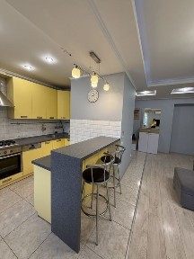 Оренда 2-ох кім квартири на вул Перфецького в новобудові