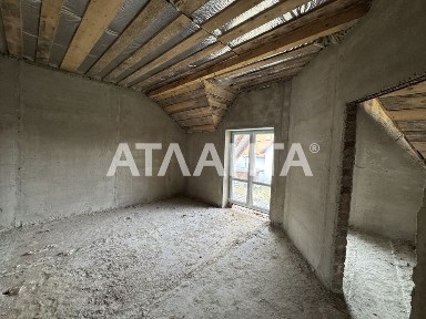 Продається двоповерховий котедж із власною земельною ділянкою!