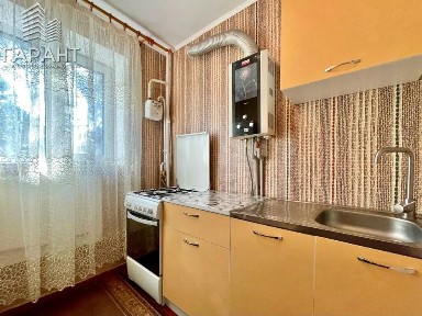 Здам 1 кімнатну квартиру на Проспекті перемоги біля ринку.