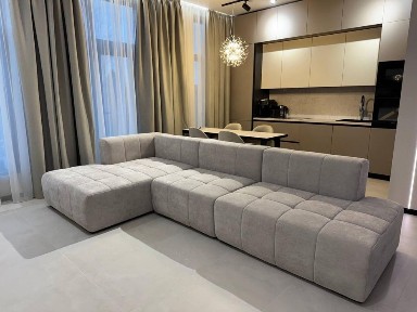 Таун 125м2 та 1.8 соток у закритому КМ 7 км метро Славутич є ІНВЕРТОР