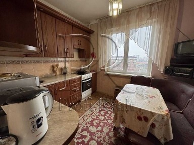 Оренда 2 к. квартири за адресою Академіка Єфремова 20/м. Академмістечко