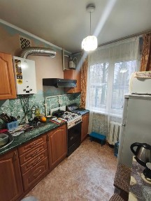 Польова, 3-х кімнатна квартира с квадратним холлом