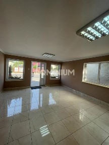 Здається в оренду комерція в м. Хуст