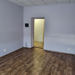 Оренда офісу 17,5 кв. м. біля метро Лісова зі сторони 