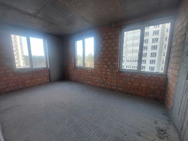 Вау ціна! Трикімнатна квартира, зданий будинок!