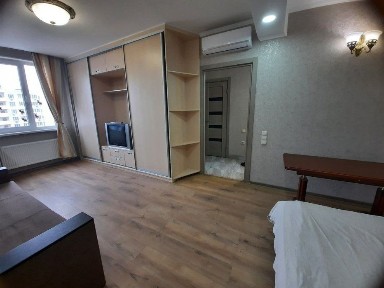 Эксклюзив! Сдам кухню столовую и спальню в ЖК <a href='/newbuilding/1247/view/zk-vernisaz'>Вернисаж</a>. Костанди 162/6.