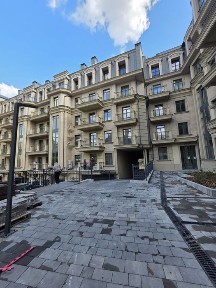 Трехкомнатная в Клубном Доме на Фонтанской