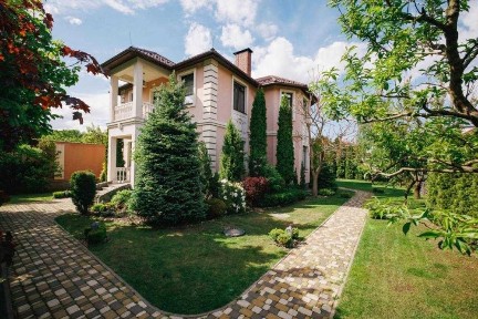 Продаж автономного будинку Голосіївський р-н